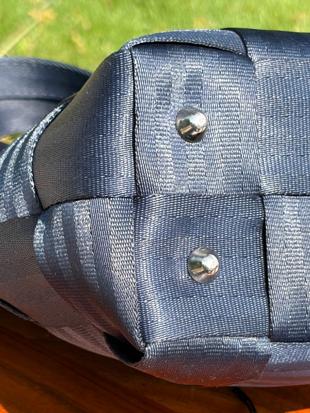 Vintage Harvey’s “The Original Detroit” Seatbelt Bag Small Tote Navy - Picture 13 of 15